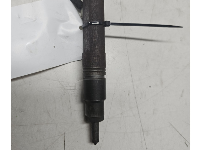 Форсунка 074130201Q    Volvo V70   