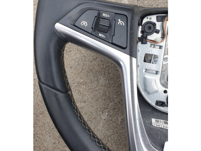 Руль Opel Meriva B 2010 - 2016 года 13412200, 0060002736