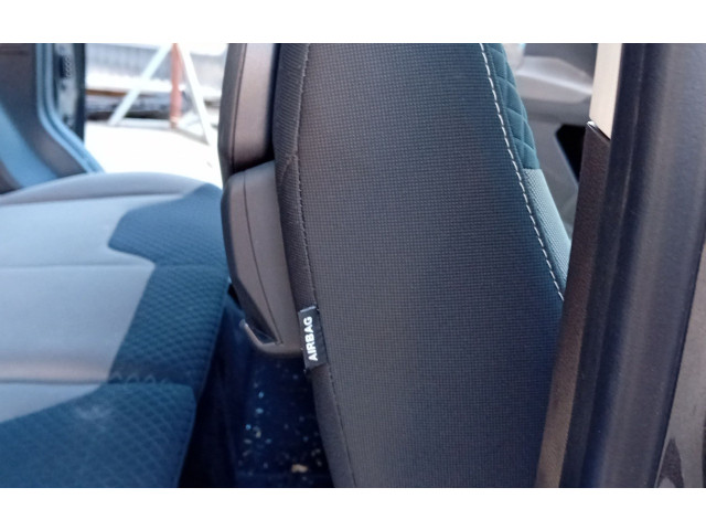 Подушка безопасности в сиденье Ford Courier