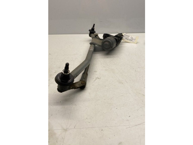 Интеркулер  8200619512   Dacia Duster 