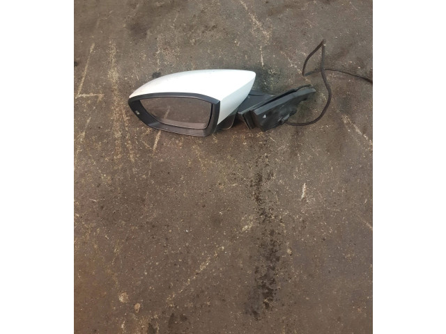 Зеркало электрическое Skoda Octavia Mk3 (5E) 2013 - 2019 года