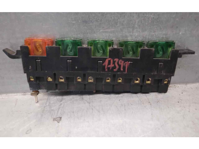 Pojistková skříňka Řídící jednotka BSM 2025451601 Meredes-Benz C W202 1998