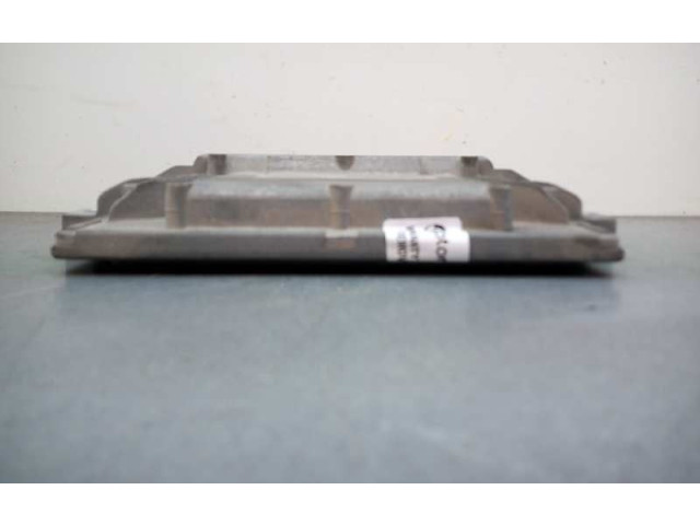 Блок управления двигателя 8200774747 Renault Twingo II