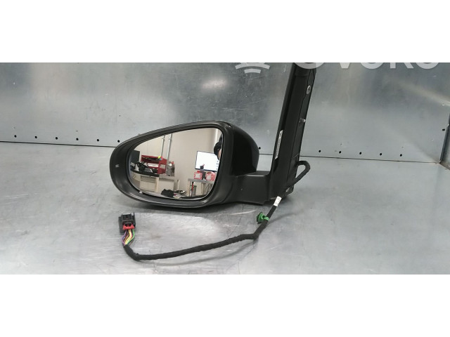 Зеркало электрическое Volkswagen Touran II 2010 - 2016 года