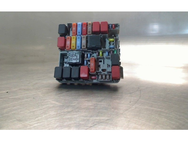   Pojistková skříňka    Fiat Punto (199) 2010