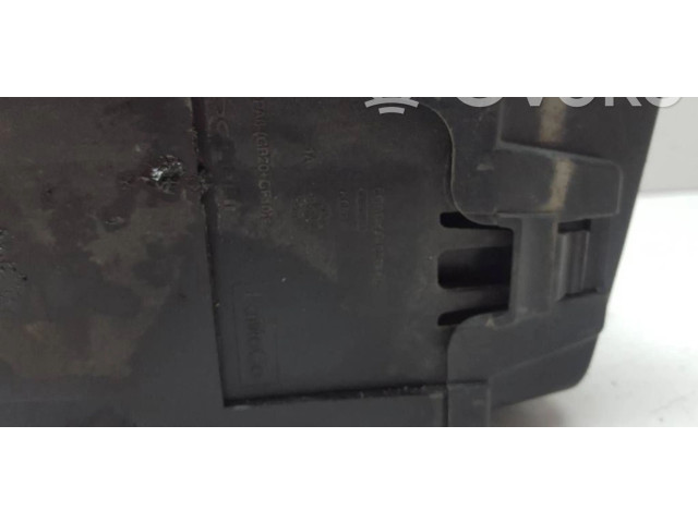 Блок предохранителей 6G9T-14A067-CA Volvo V70