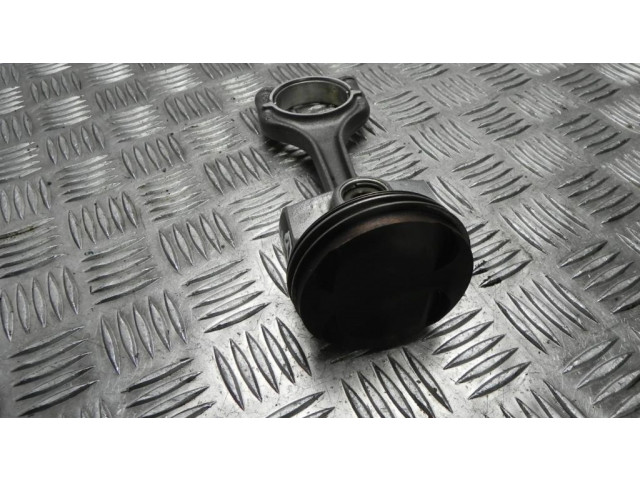 Píst 230616, BV982 Audi A3 S3 8V 1.4