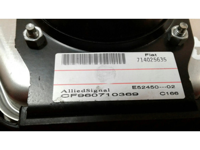 Подушка безопасности водителя 714025635 Lancia Y 840