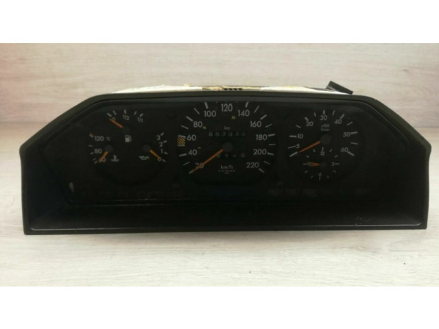 Přístrojová deska  Mercedes-Benz E W124 1994 1244407911  