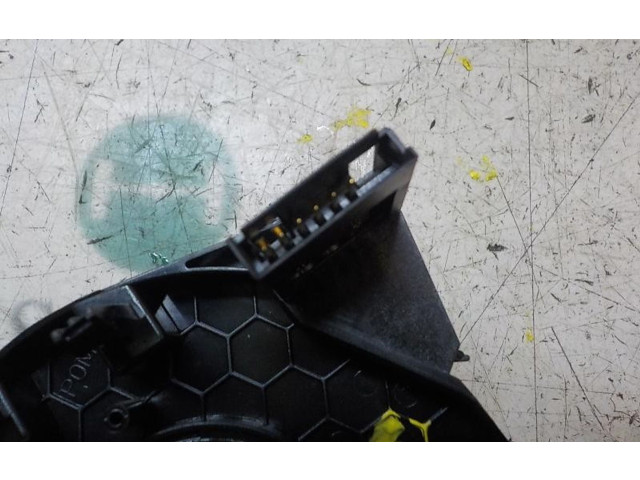 Блок предохранителей  6Q0959653B   Skoda Fabia Mk2 (5J)    