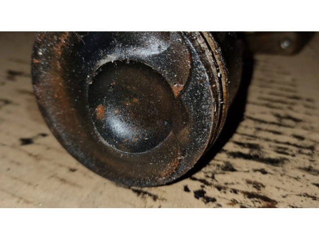 Поршень с шатуном 036LAH, ES51 Volkswagen Golf V для бензинового двигателя 1.6