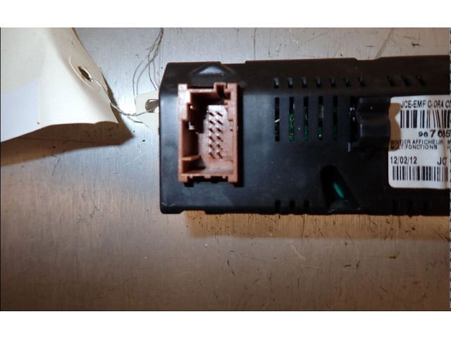 Дисплей 9821851780 Citroen Berlingo