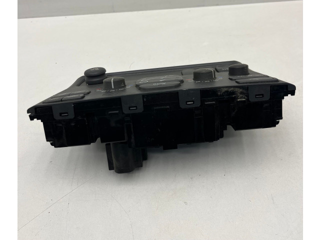 Блок управления климат-контролем 8682929, 3272300003 Volvo S80