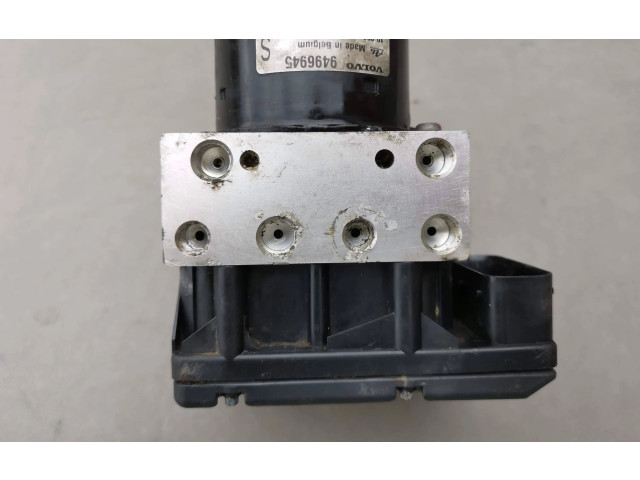 Блок АБС 9496946, 0WR9L19C05   Volvo  V70  2000 - 2004 года