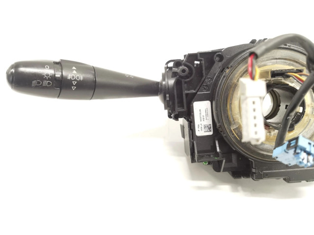 Ручка стеклоочистителей 17G688   Citroen C4 Aircross