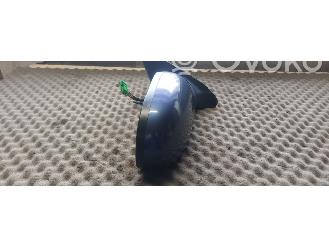 Зеркало электрическое Volvo V70 2000 - 2004 года