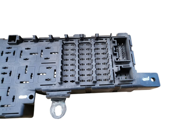 Блок предохранителей 9452993, 518322110 Volvo S60