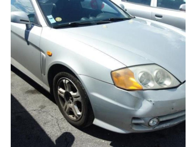 Ручка стеклоочистителей    Hyundai Coupe