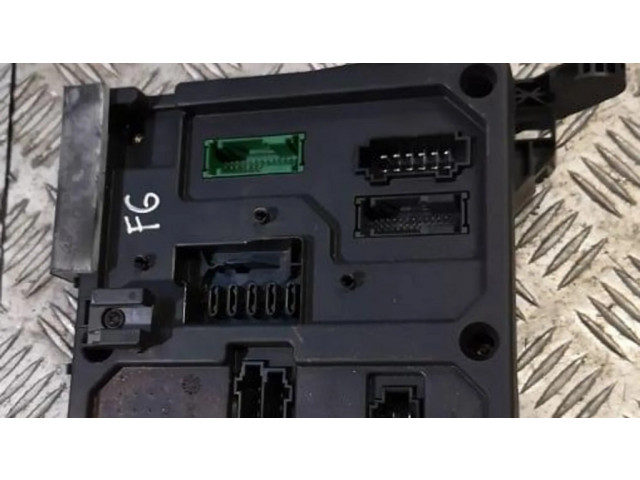 Блок предохранителей 7m0962258k   Ford Galaxy    