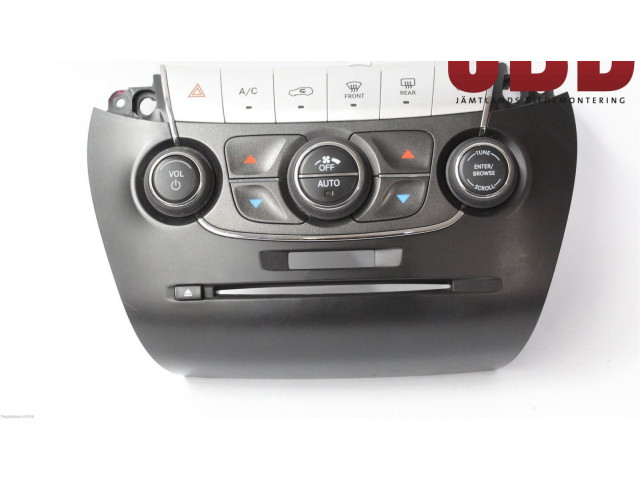 Блок управления климат-контролем K6MP781X9AA, 1SK601X9AD   Fiat Freemont