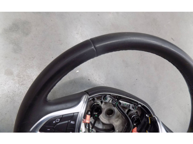 Руль Dacia Duster - года 484007585R, 313493999