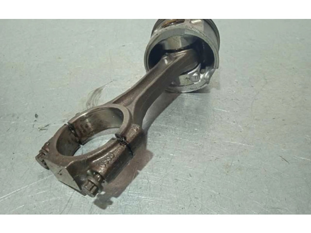 Поршень BKD Volkswagen Golf SportWagen