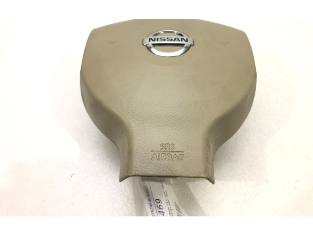Подушка безопасности водителя    Nissan Tiida C11