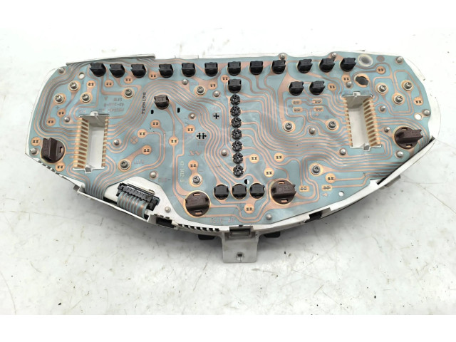 Панель приборов MR308403   Mitsubishi Carisma       