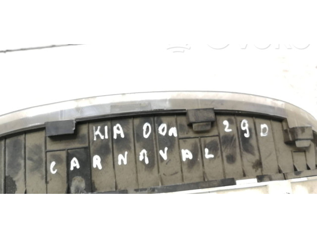 Přístrojová deska KIA Carnival 2000