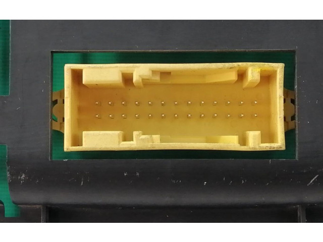 Панель приборов Citroen Berlingo