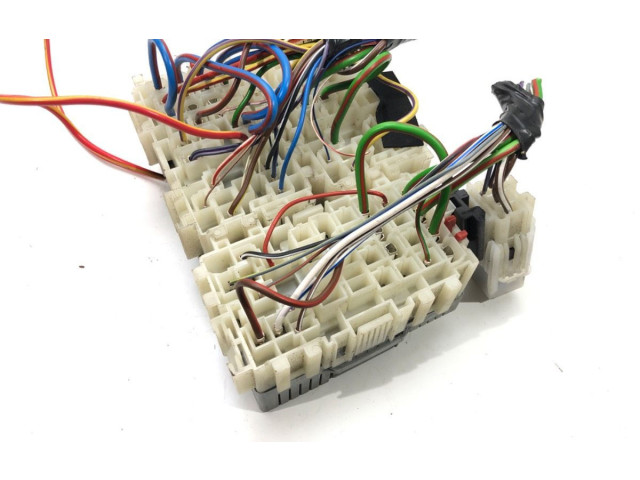 Блок предохранителей     Ford Galaxy    