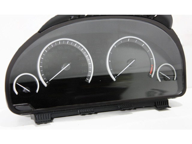 Přístrojová deska BMW X5 F15 2015 K002543, 62108795238