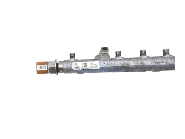 Топливная рампа 03L130089AA, 03L130089AA   Audi A1  