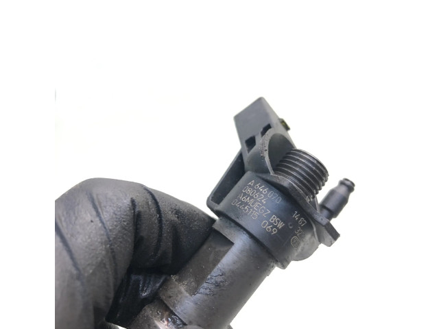 Vstřikovač A6460701487 Mercedes-Benz Vito Viano W639 pro naftový motor 2.1