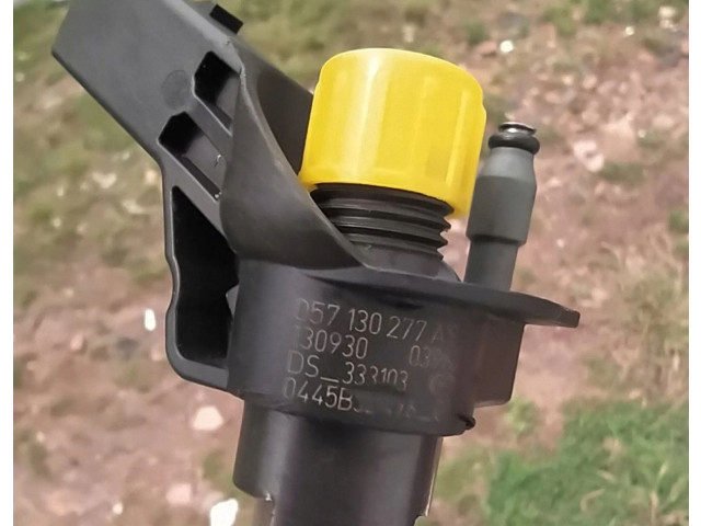 Vstřikovač 057130277AS Audi A8 S8 D3 4E