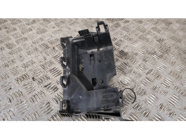 Подошва крепления аккумулятора