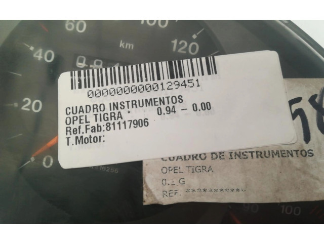 Панель приборов 81117906   Opel Tigra A       