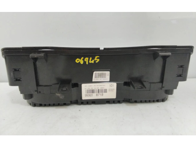 Přístrojová deska Volkswagen Tiguan 2008 5N0920871B