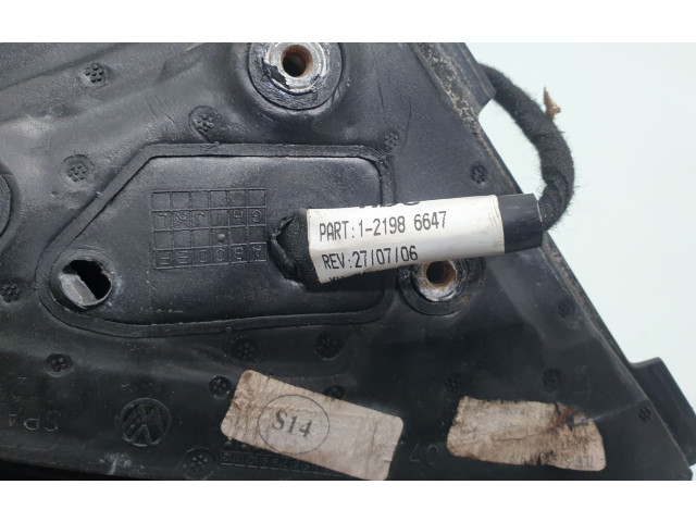 Zpětné zrcátko Volkswagen Touareg I 2008