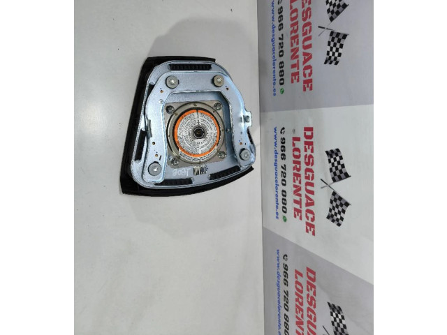 Подушка безопасности водителя 070521B414 Chevrolet Epica