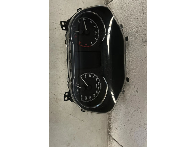 Přístrojová deska Toyota Yaris 2018 83800F5291