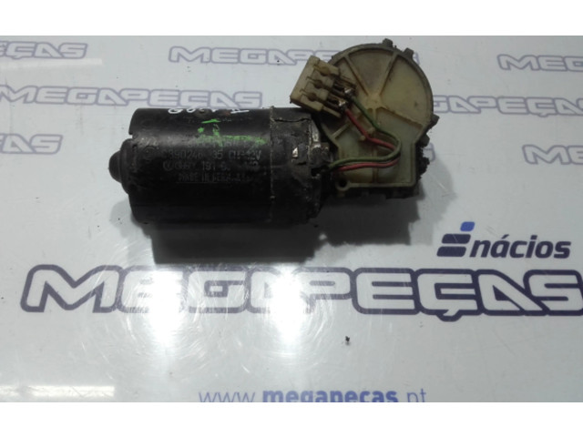 Моторчик дворников 390246135 Volkswagen Golf II