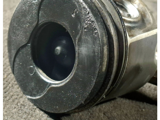 Píst Mitsubishi Space Star