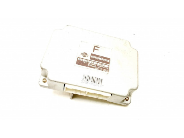 Блок управления коробкой передач 33084EA30A Nissan Navara D40