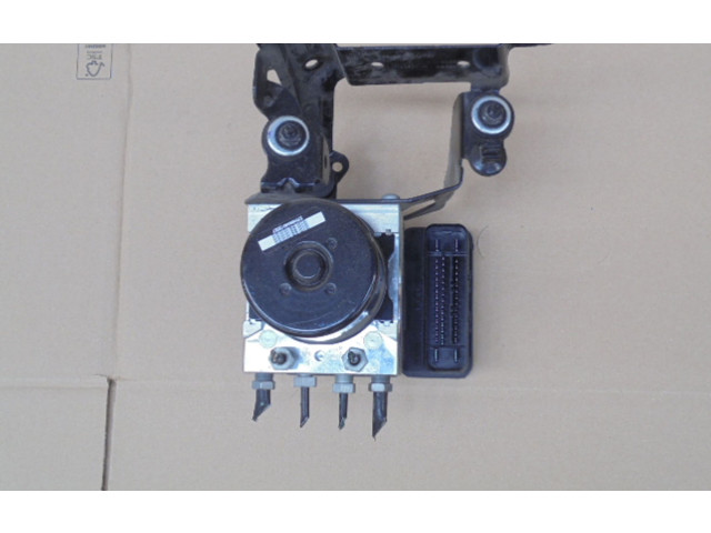 Блок АБС P31329137, P31329137 Volvo S60 2014 - 2018 года