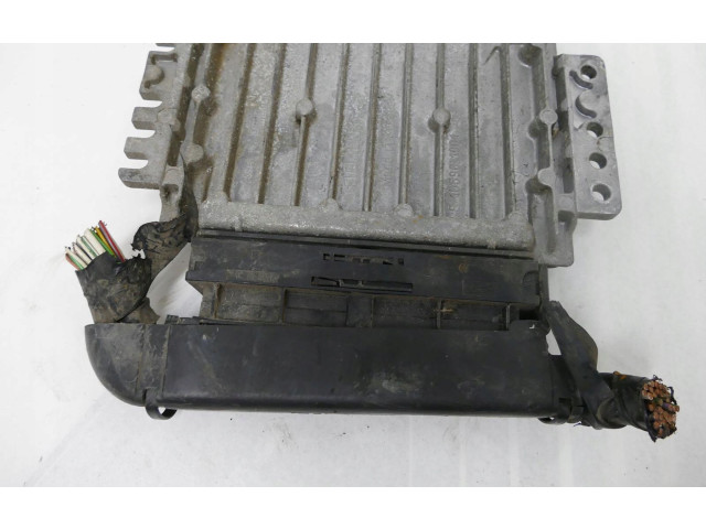 Блок управления двигателя 8200102371 Renault Twingo I