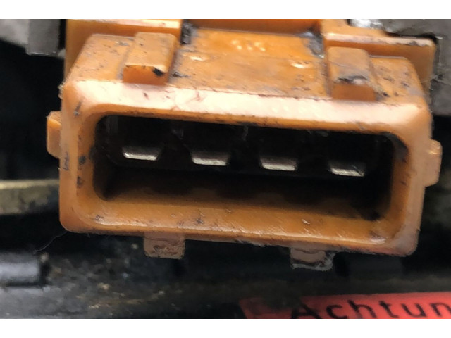 Дроссельная заслонка 0438201047, 0438201047   Volkswagen Jetta III      