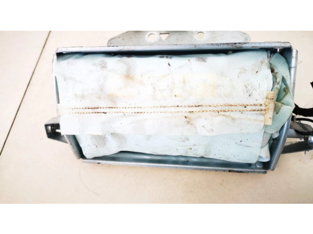 Подушка безопасности пассажира p30867185, 570731500f Volvo S40, V40