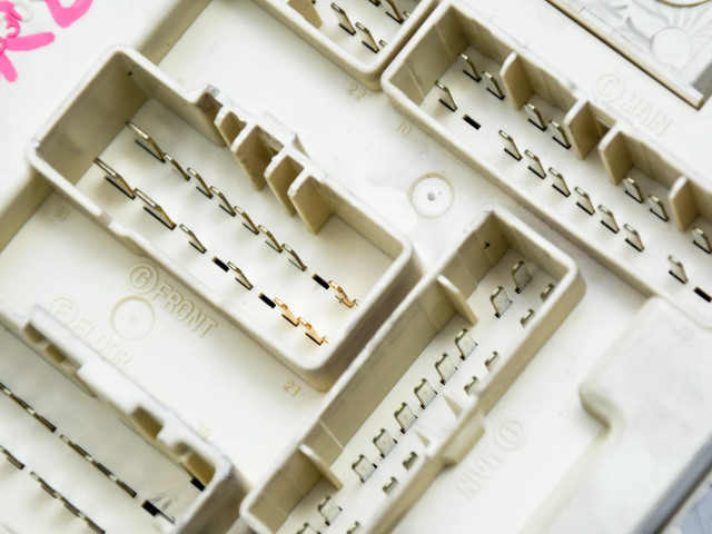 Řídící jednotka 0281013875 KIA Ceed 2006