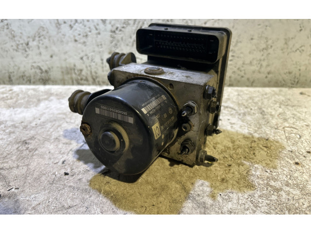 Блок АБС 1K0907379AC, 00005305H0 Volkswagen Caddy 2004 - 2010 года